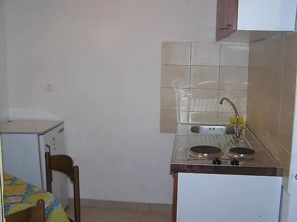 Apartman Radosav Apartament Šilo 0*,